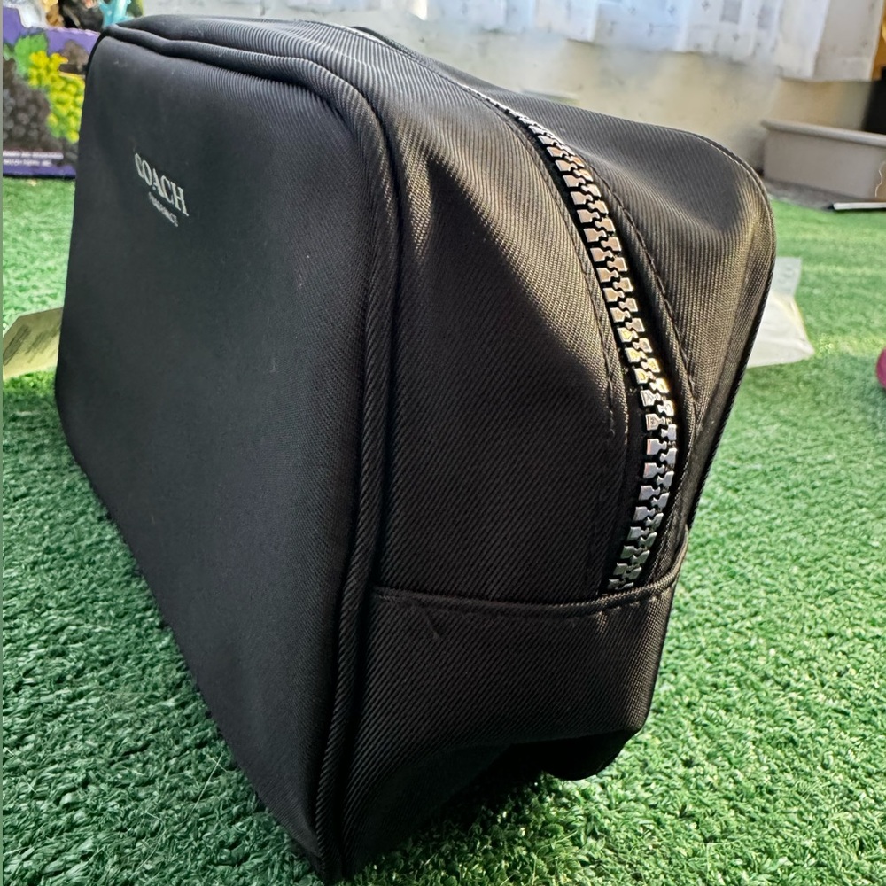 Brand new Coach Pouch